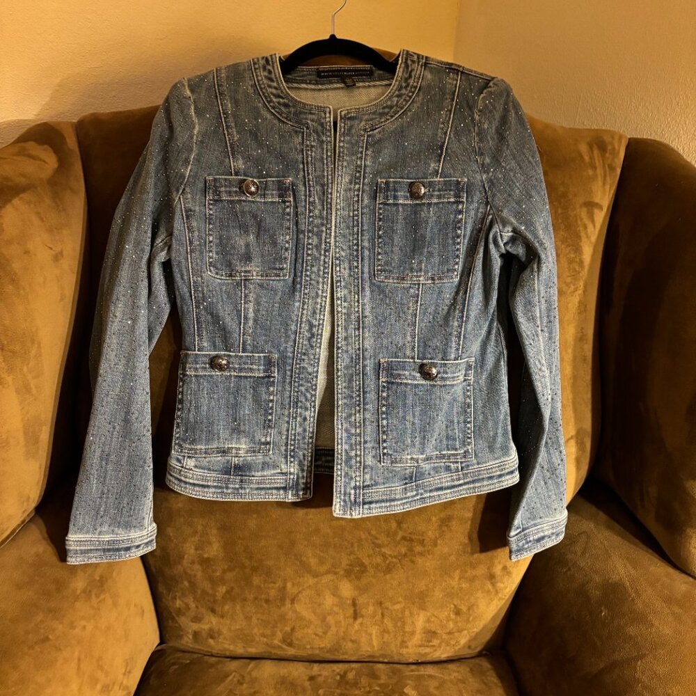 White House Black Market Limited Edition Embellished Denim Jacket Size 6 - NWOT - Picture 4 of 8